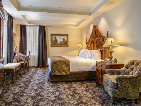 Davenport Hotel, Autograph Collection