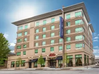Hampton Inn & Suites Atlanta  Decatur/Emory Hotels in Decatur