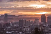 Residence Inn Portland South/Lake Oswego 萊克奧斯韋戈住宿飯店