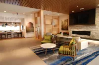 Fairfield Inn & Suites Winona Hotels in Winona