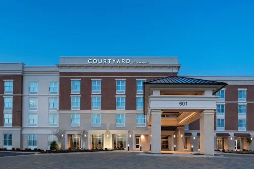 Courtyard Jackson Madison Hotels in Canton