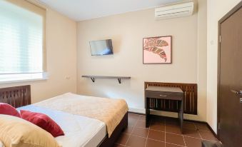 Krasnaya Gora Hotel
