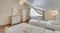 Tsarstvo-Korolevstvo Hotel