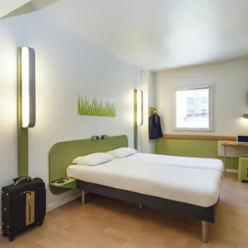 Ibis Budget Málaga Centro Các khách sạn gần Playa de La Malagueta