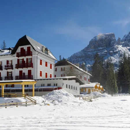 Hotel Croda Rossa