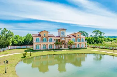 Pae por piang Hotels near Phe