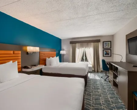 Comfort Inn Falls Church - Tysons Corner Hotels in Mason