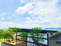 KLIA Lili Residensi 5+2 Pax with Stunning Pool