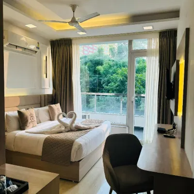 The Royal Oak- Premier 鄰近40 - 44区的酒店