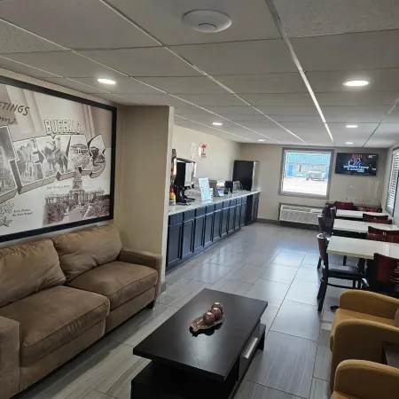 Super 8 by Wyndham Buffalo