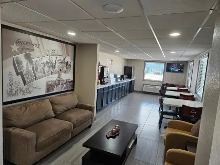 Super 8 by Wyndham Buffalo