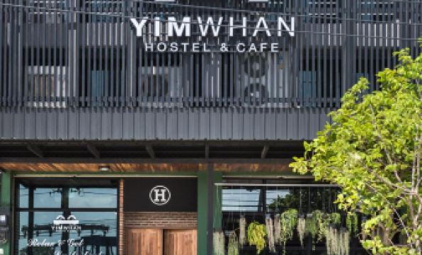 Yimwhan Hostel & Cafe Ayutthaya