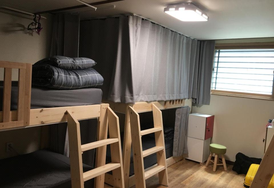 Family House Hongdae Images