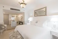La Mision Hotel Boutique Hotels in Asunción