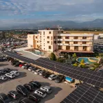 Hotel Airport Tirana - Parkplatz