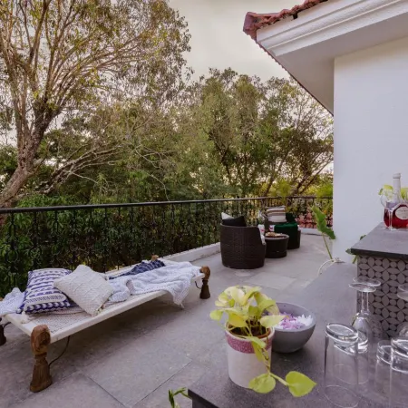 LohonoStays Colina - Villa D