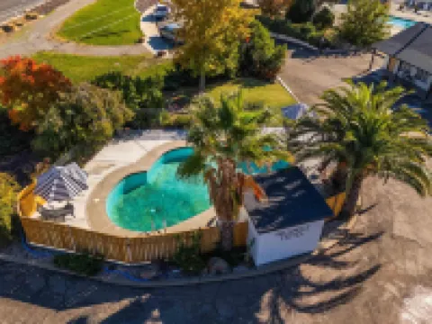 三角汽車旅館 雷德布拉夫酒店