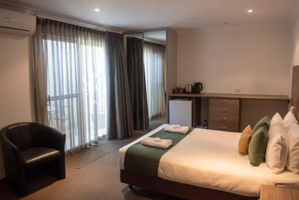 Victoria Hotel Strathalbyn Zimmer Photos