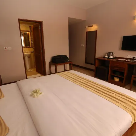 Venus Premier Hotel