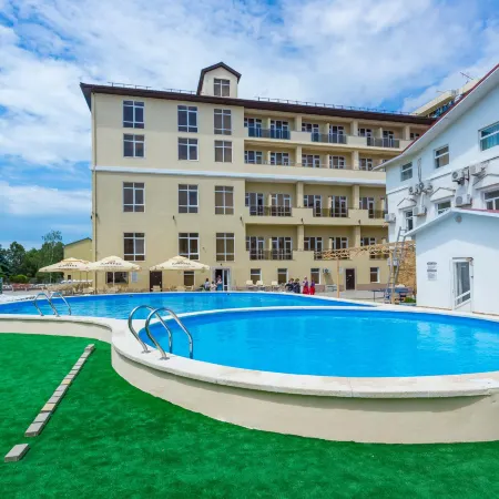 Sunmarinn Resort Hotel Hotel