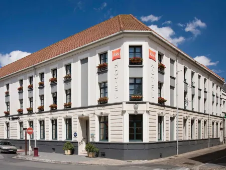 Ibis Saint-Omer Centre Отели в г. Эперлек