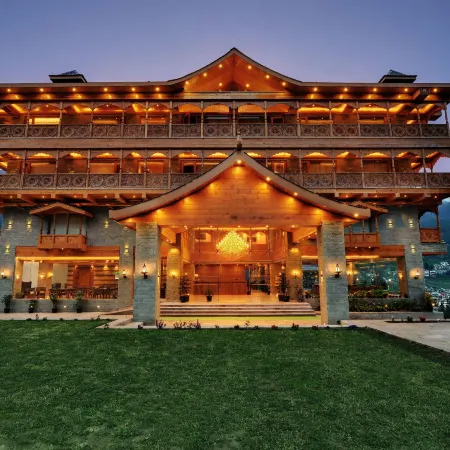 Tiaraa Hotels & Resorts - A Luxury Resort Manali