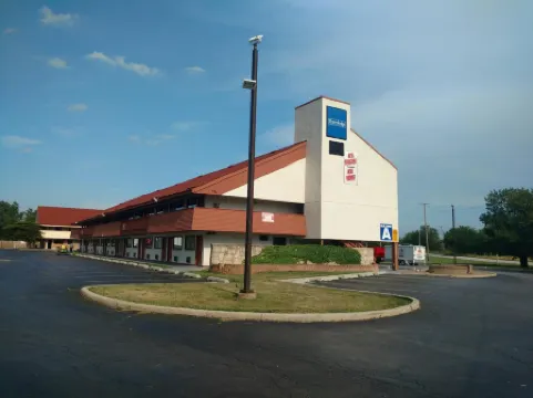 Travelodge by Wyndham Chicago - South Holland