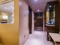 Sai Palace Grand, Malad Hotels in der Nähe von Strand Aksa