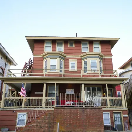 North Beach Hotel