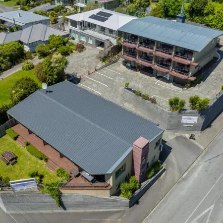Harbour View Motel