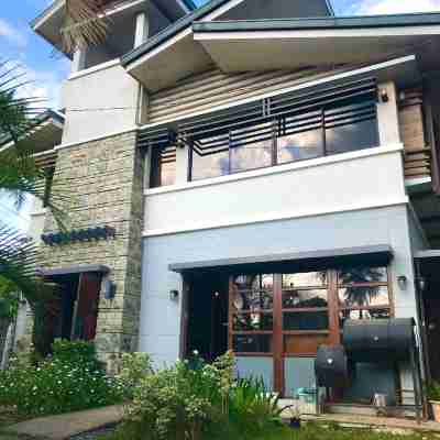 Island Lyfe Adventures Hotel - 5 Minutes from El Nido Airport & Lio Beach Hotel Exterior