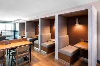 앳웰 스위트 헨더슨 앳 더 패스 바이 IHG - 조식 운영