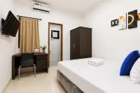 Cozy Residence Muwardi Jakarta - Hostels
