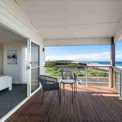 Sea Sand and Serenity at Stockton - Stunning Sophistication Rooms