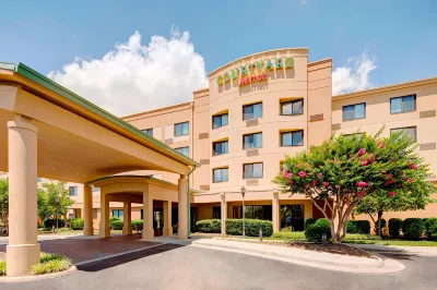 Courtyard Roanoke Airport Hotels in 