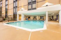 Heritage Inn Suites Houston Sugar Land, Trademark by Wyndham Hotels in Sugar Land