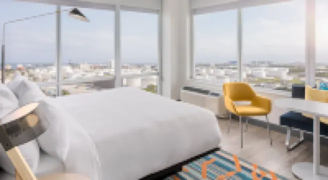 Aloft Fort Lauderdale Airport