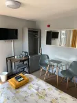 Hall Park Hotel Self Check IN - Inns