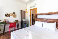 YAMA APARTMENTS - Private Beachfront