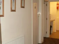 London Heathrow Guesthouse Hotels in Colnbrook
