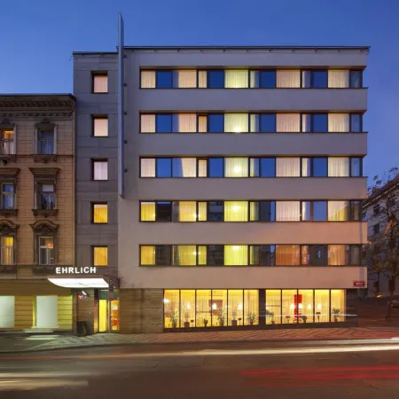 Hotel Ehrlich Prague Отели рядом с достопримечательностью «Карлин»