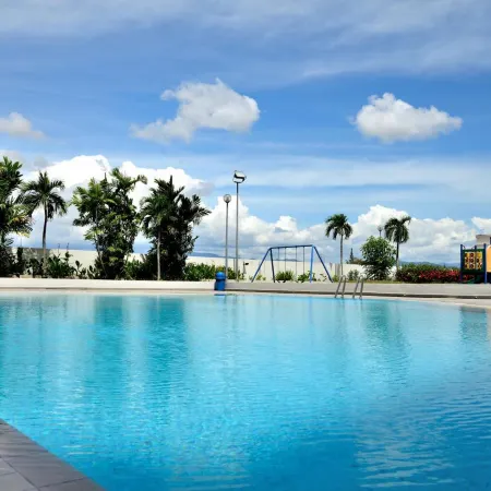 Likas Square - KK Spacious Homestay Отели рядом с достопримечательностью «Сталион Ликас»