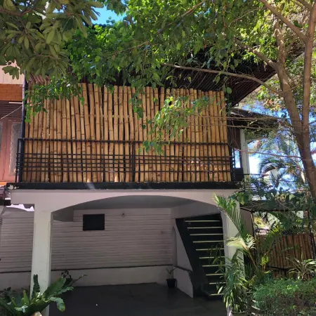 Drop Hostel