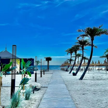 Signature Promenada Hotel Apartments