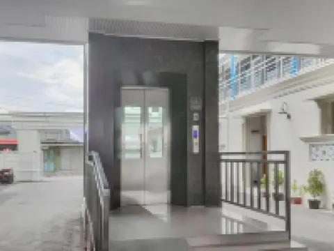 Urbanview Hotel MM Indramayu by RedDoorz Hotels in Indramayu