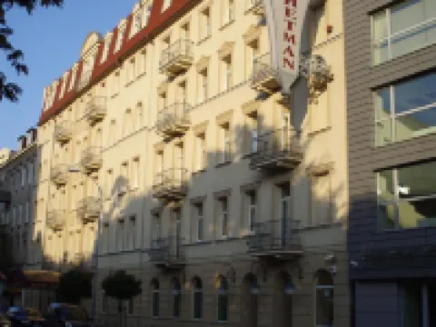 黑特曼酒店 鄰近華沙美人魚的酒店