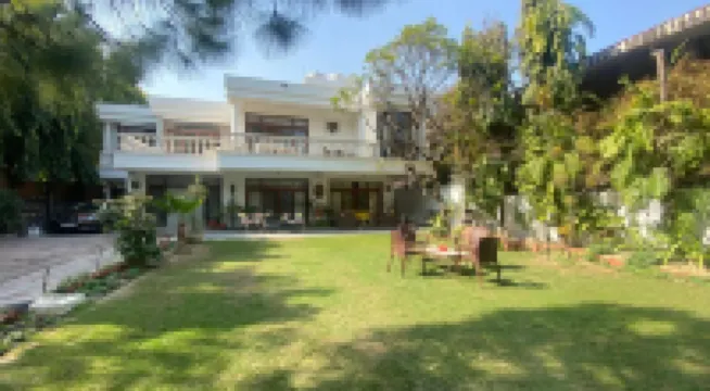 The Stay Inn New Delhi Hotels near Shri Aadya Katyayani Shaktipith Mandir, Delhi