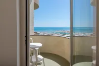 Universal Hotel - Ocean View