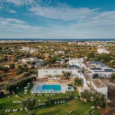 Masseria Torrepietra Hotels near Monopoli