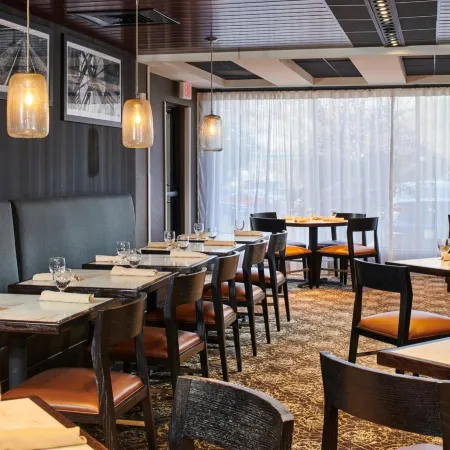 DoubleTree by Hilton Raleigh Crabtree Valley
